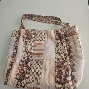 Universal Thread Tote